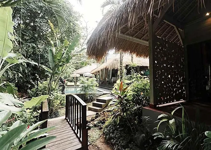 Hotel Maylie Bali &